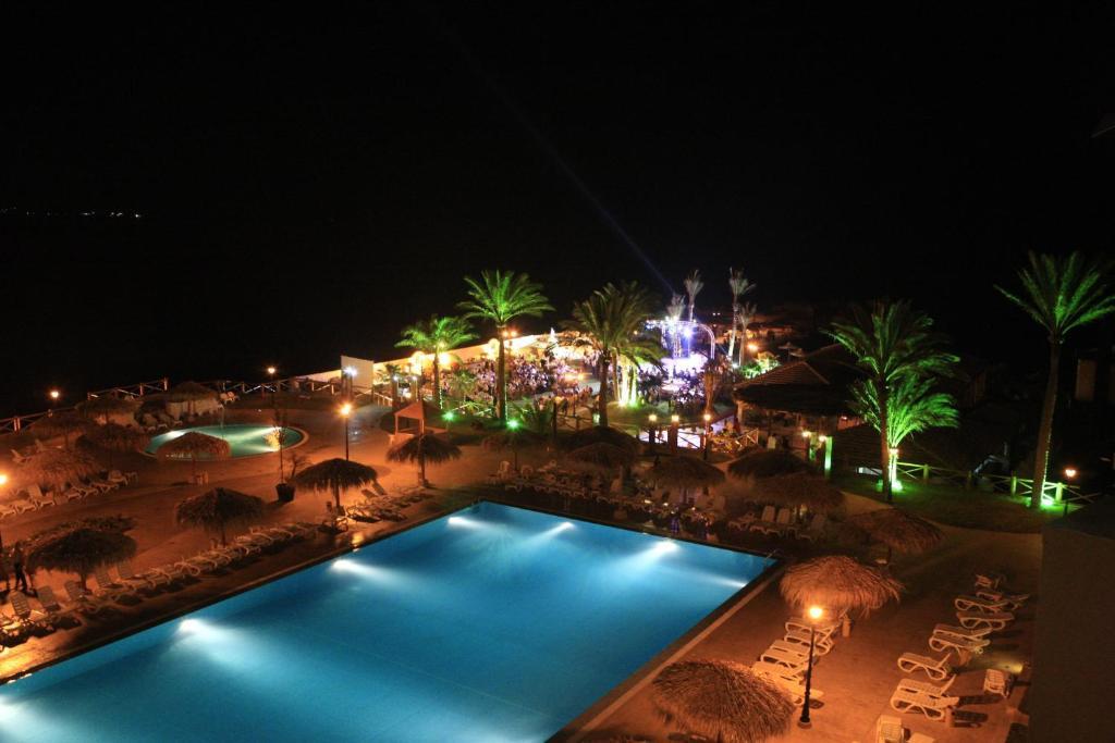 Sawary Beach Hotel Batroun Luaran gambar