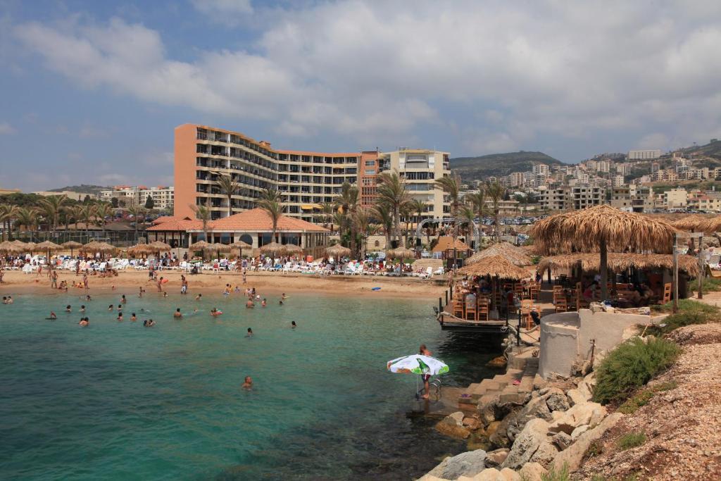 Sawary Beach Hotel Batroun Luaran gambar