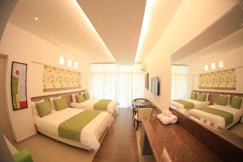 Sawary Beach Hotel Batroun Bilik gambar